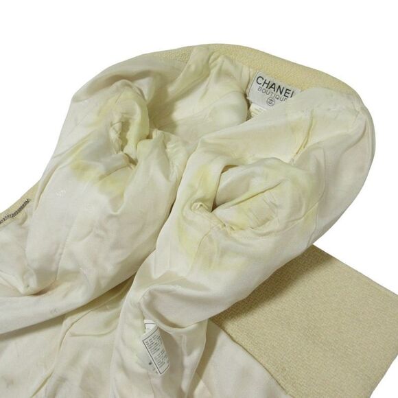 Chanel 97C P08919 Short Sleeve Tweed Jacket And Knee Length Skirt Suit Setup 40 - Picture 9 of 16